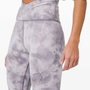 Lululemon Diamond Dye Cross Leggings